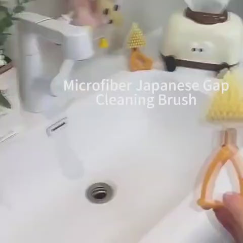 Foldable Triangular Gap Cleaning Brush with Soap Holder